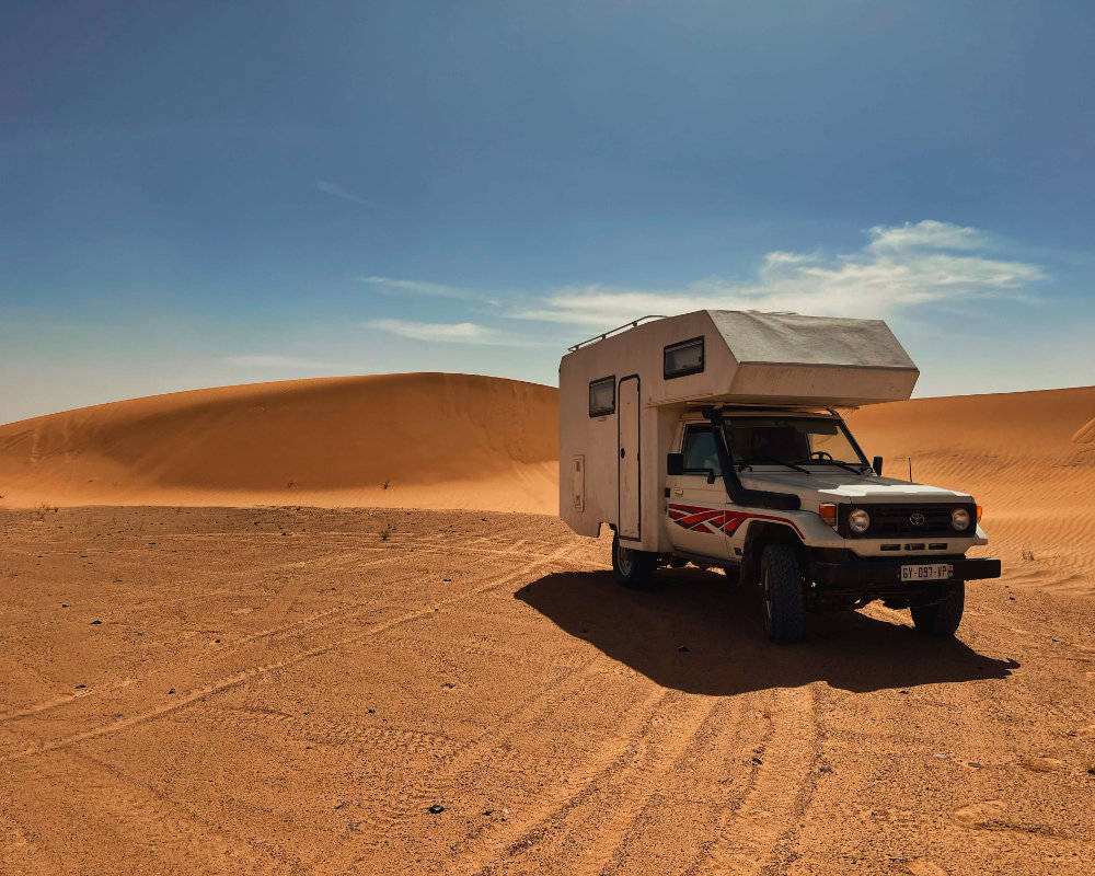 Photo du Sunset Cruiser dans le désert