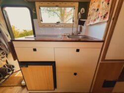 Meuble de cuisine du 4x4 aménagé Sunset Cruiser